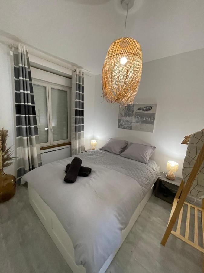 Le Boheme - Centre Ville, Netflix Et Wifi, Parking, Ideal Familles, Couples Et Voyages D'Affaire Niort Exterior foto